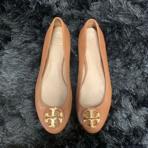 TORY BURCH tan flats size 9